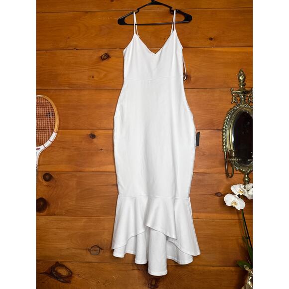 NWOT Lulus Stun Like Me White Bodycon Trumpet Hem Midi Dress Gala Banquet Sz S - Picture 4 of 7
